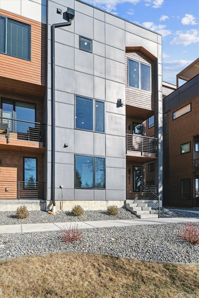 3017 W 53rd Ave, Denver, CO 80221 - view of building exterior
