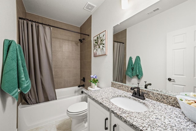 full bath with shower / bath combination with curtain, visible vents, vanity, and toilet