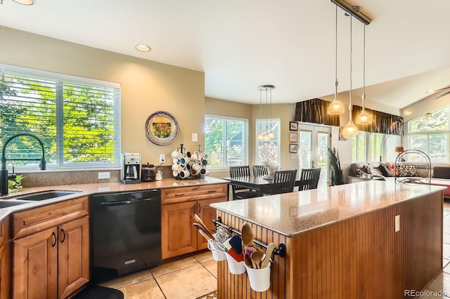 811 Brookside Dr, Longmont, CO 80504 - photo 9