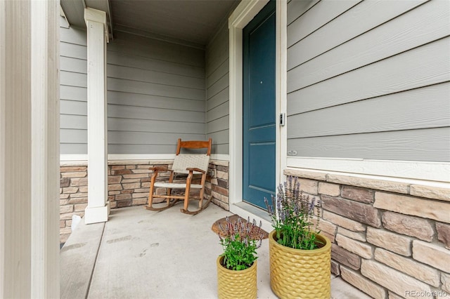 3168 Raintree Ln, Dacono, CO 80514 - entrance to property featuring stone siding