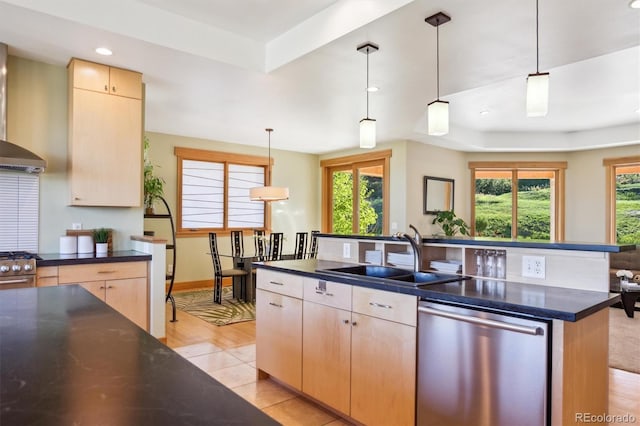 4305 Easley Rd, Golden, CO 80403 - kitchen with decorative light fixtures, appliances with stainless steel finishes, light brown cabinetry, a sink, and recessed lighting