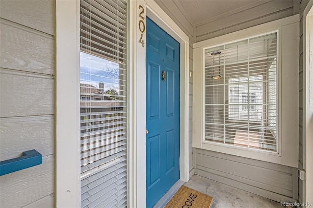 view of property entrance