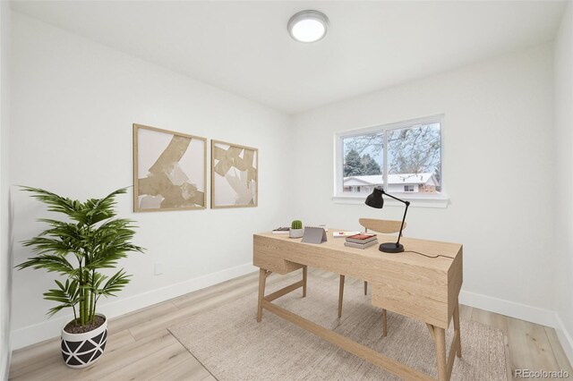 8307 E Lehigh Dr, Denver, CO 80237 - photo 23