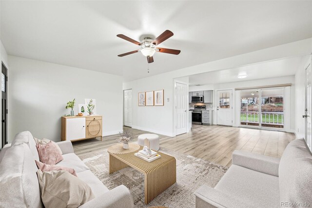 8307 E Lehigh Dr, Denver, CO 80237 - photo 9