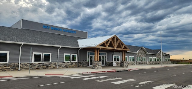 27857 E 8th Ave, Aurora, CO 80018 - view of building exterior