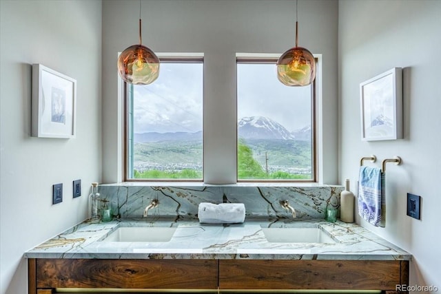421 Z Rd, Silverthorne, CO 80498 - bathroom with a sink