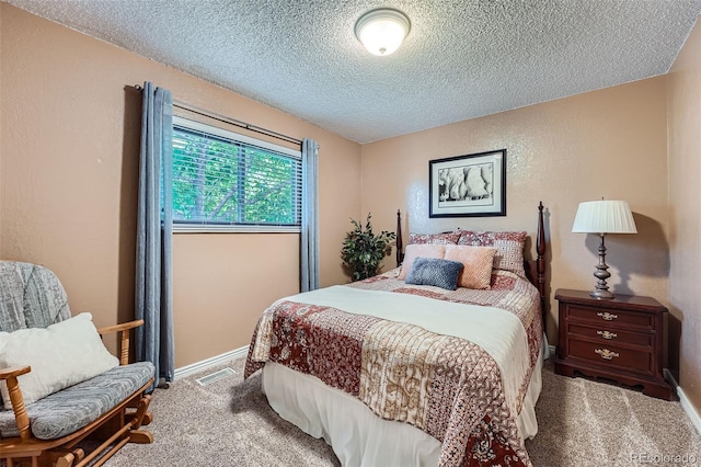 3752 S Helena Way, Aurora, CO 80013 - bedroom featuring carpet flooring and a textured ceiling