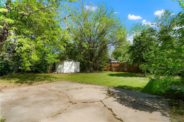 5455 Dudley Ct, Arvada, CO 80002 - view of yard featuring a patio