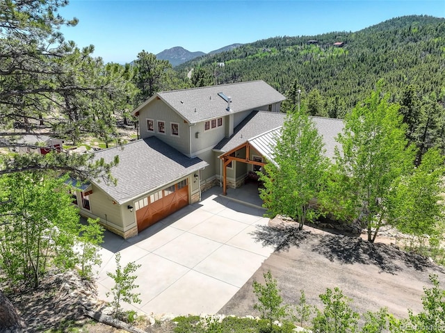 bird's eye view featuring a mountain view