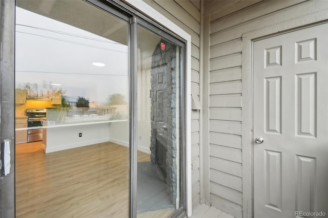 view of property entrance