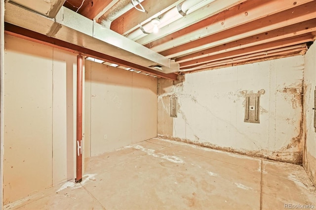 view of unfinished below grade area
