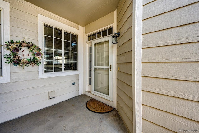 view of entrance to property