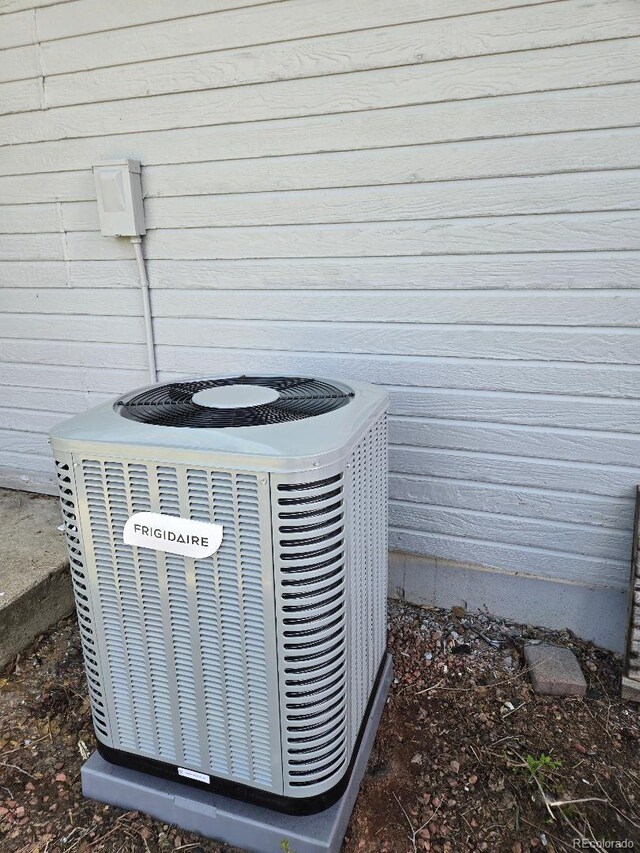 17605 E Temple Dr, Aurora, CO 80015 - exterior view of cooling unit