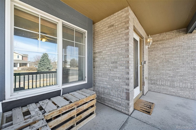 view of patio / terrace with covered porch