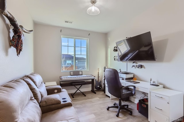 6645 Dry Fork Dr, Frederick, CO 80516 - office space with light wood finished floors