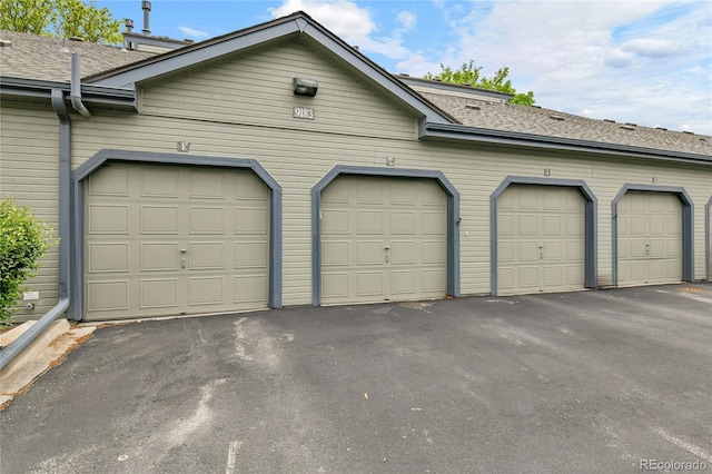 9183 W Cedar Dr Unit 2, Lakewood, CO 80226 - view of garage