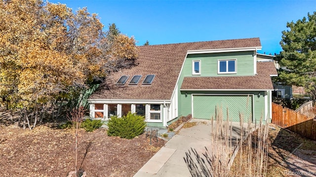 view of front of property featuring a garage