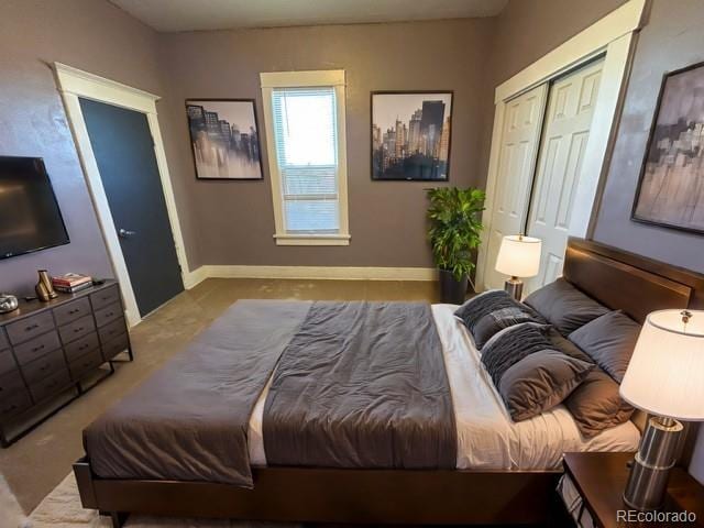 bedroom featuring a closet