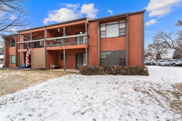 1625 W Elizabeth St Unit G2, Fort Collins, CO 80521 - snow covered property