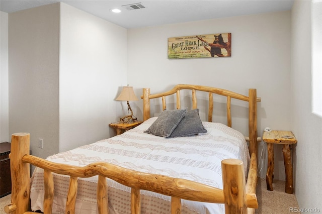 bedroom featuring carpet, visible vents, and recessed lighting