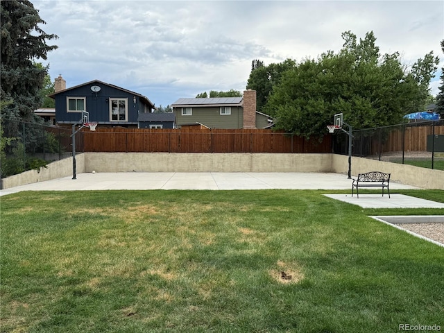 9410 W 89th Cir, Broomfield, CO 80021 - view of yard with basketball hoop