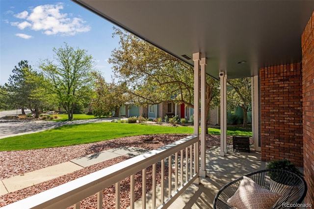 2613 Fox Run Ct, Fort Collins, CO 80526 - balcony featuring a porch