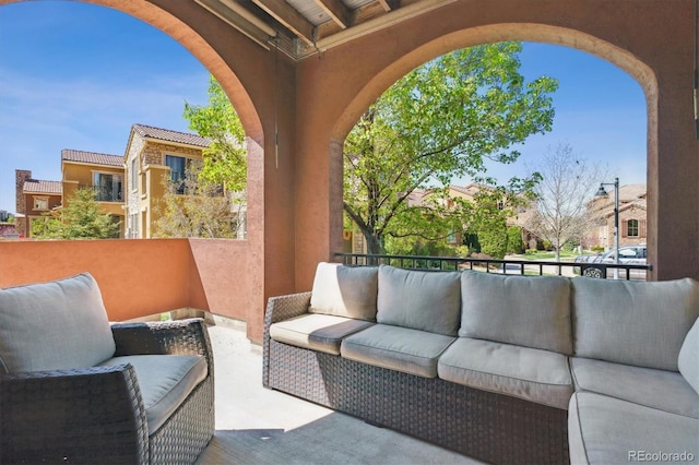 view of patio featuring an outdoor hangout area