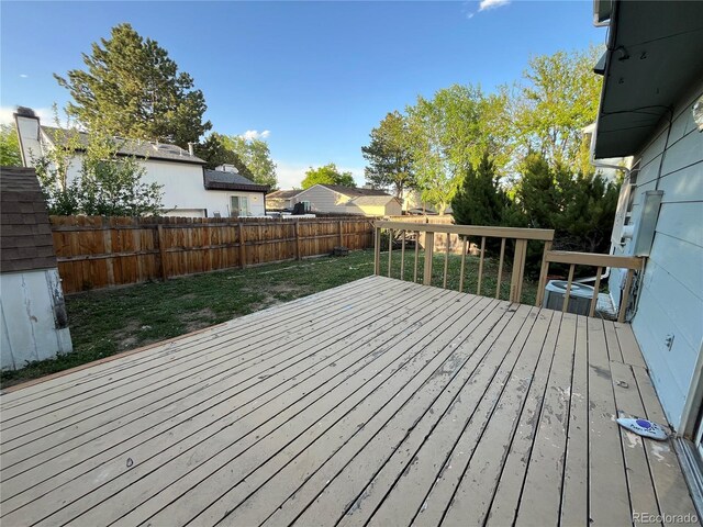 17969 E Brown Pl, Aurora, CO 80013 - view of wooden deck