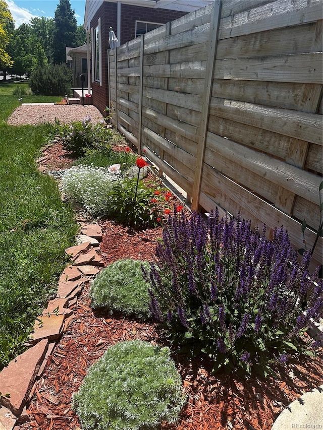 view of yard featuring fence