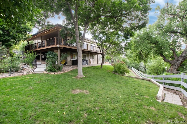 2480 W Jamison Way, Littleton, CO 80120 - view of yard with a deck