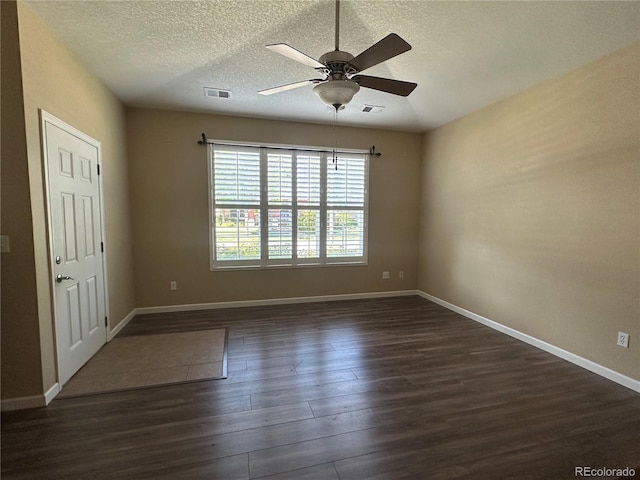 1238 Finch St, Loveland, CO 80537 - photo 2