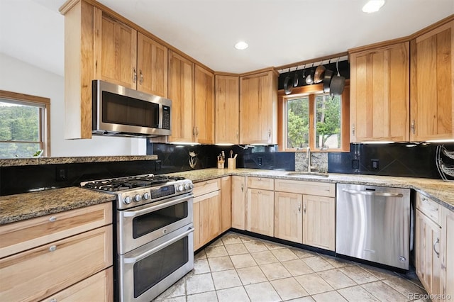 174 Aspen Meadow Ln, Golden, CO 80403 - photo 8