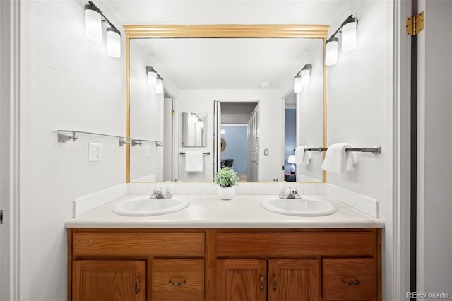 bathroom with vanity