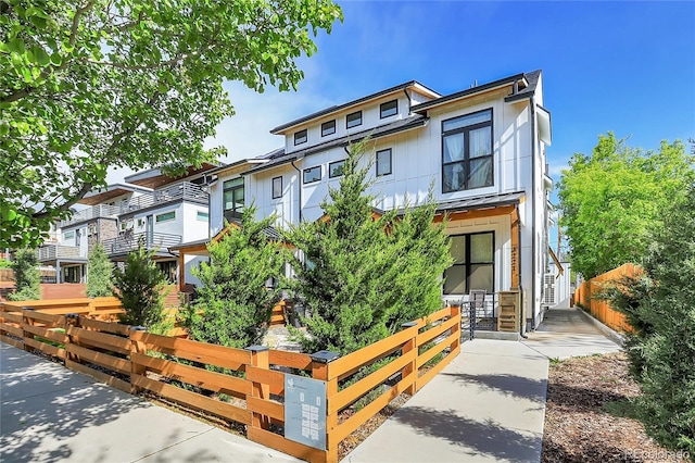 3219 W 19th Ave Unit 1, Denver, CO 80204 - photo 2