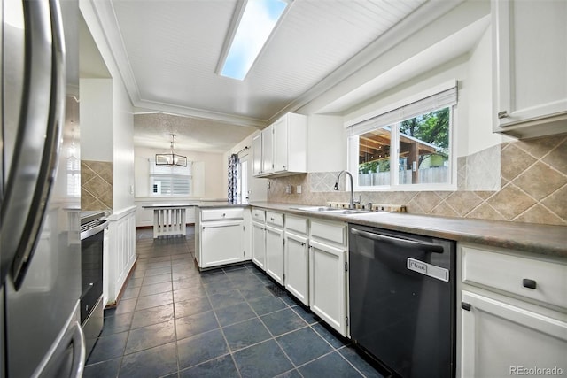 10106 Westside Cir, Littleton, CO 80125 - kitchen featuring stainless steel appliances, a peninsula, decorative backsplash, and white cabinets