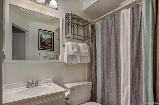 965 Four Oclock Rd, Breckenridge, CO 80424 - full bath featuring vanity and a shower with curtain