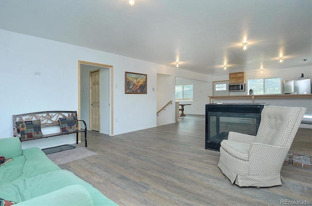 18340 S Lake Rd, Buena Vista, CO 81211 - living room featuring light wood-style floors and baseboards