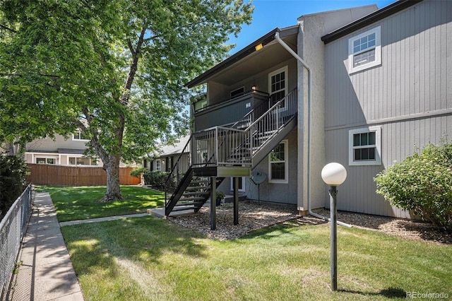 7165 S Gaylord St Unit H05, Centennial, CO 80122 - back of property featuring stairs