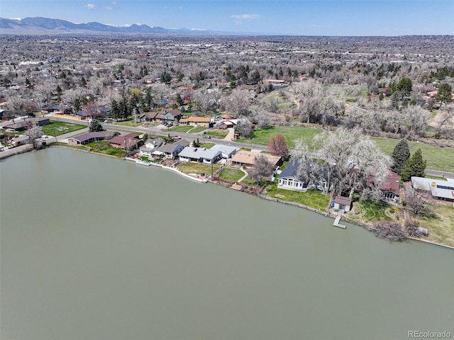 bird's eye view with a mountain view