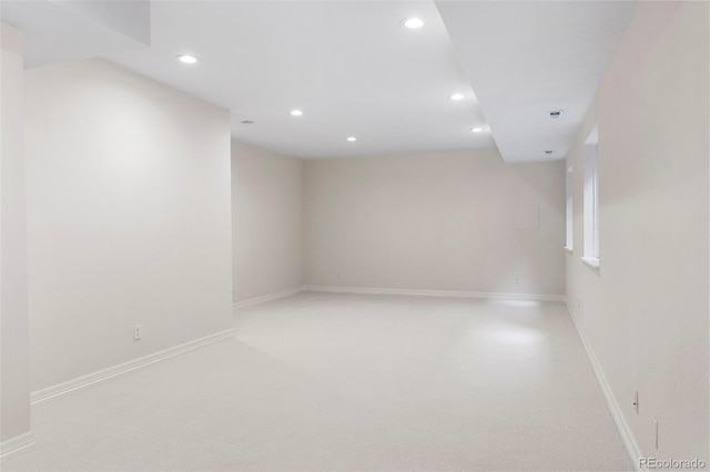538 Cook St, Denver, CO 80206 - unfurnished room featuring recessed lighting and light carpet