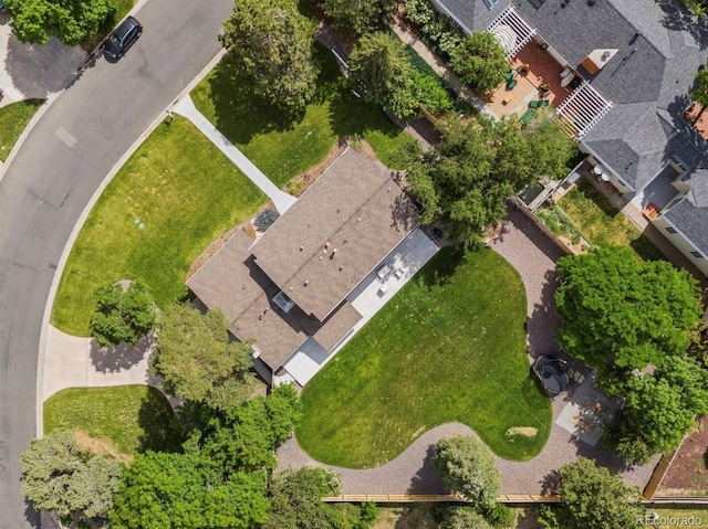 drone / aerial view featuring a residential view