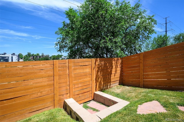 4901 W 11th Ave, Denver, CO 80204 - view of yard