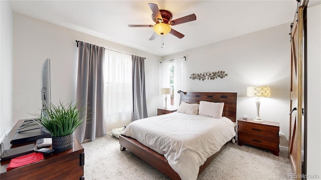 bedroom featuring a ceiling fan