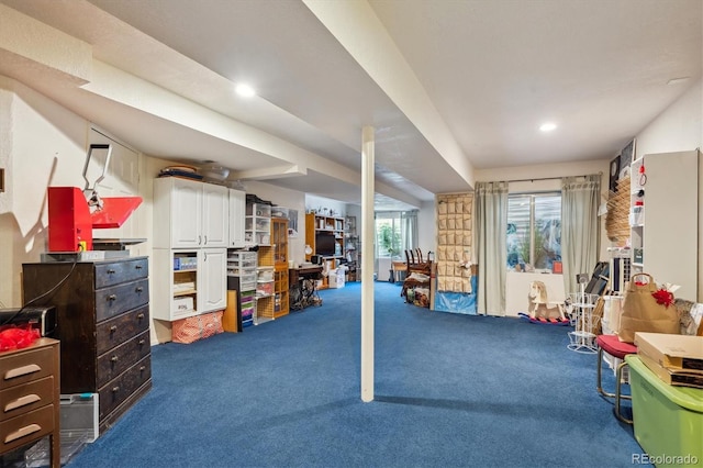 basement featuring carpet floors and recessed lighting
