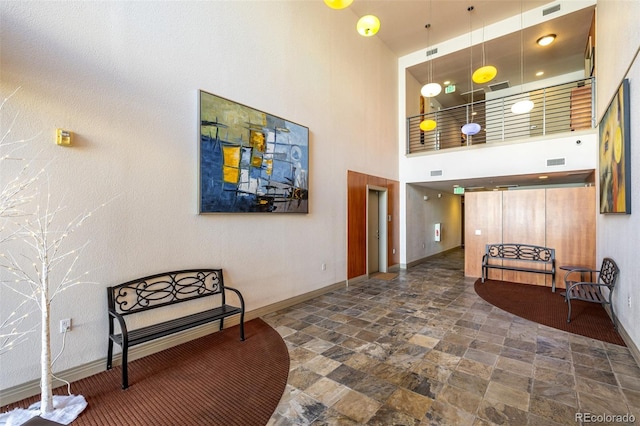 2650 Front Vw Unit 205, Denver, CO 80211 - building lobby featuring a towering ceiling