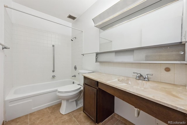 725 S Alton Way Unit 7D, Denver, CO 80247 - full bath featuring shower / washtub combination, vanity, tasteful backsplash, and tile patterned floors