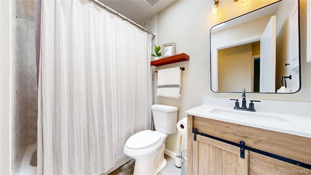 10718 Ash Ct, Thornton, CO 80233 - full bath featuring vanity and shower / tub combo with curtain