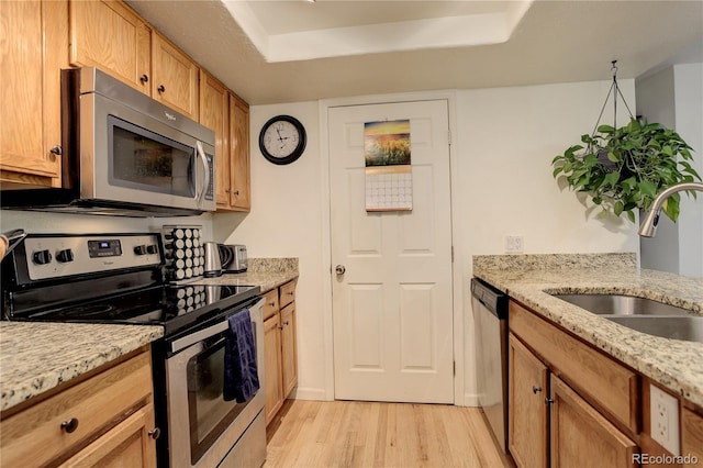 Listing photo 3 for 23634 Pondview Pl Unit B, Golden CO 80401