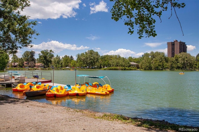 water view featuring a floating dock