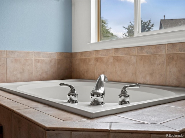386 Monte Vista St, Brighton, CO 80601 - full bath featuring a garden tub